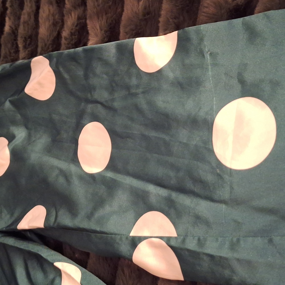 Nasty Gal Dark Green & White Polka Dot Pajama Set Size 2 - Picture 7 of 7